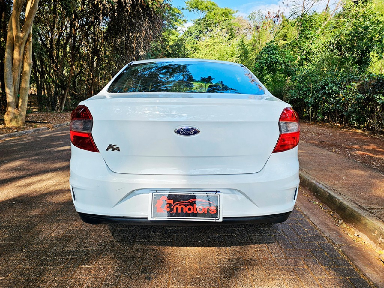 KA 1.5 TIVCT SE SEDAN