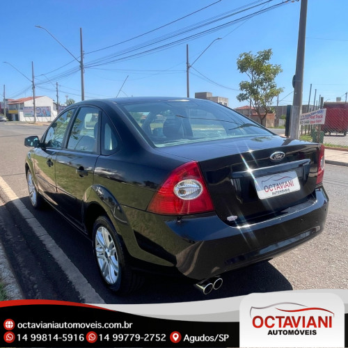 Focus Sedan 2.0 16V 4P GLX FLEX AUTOMÁTICO