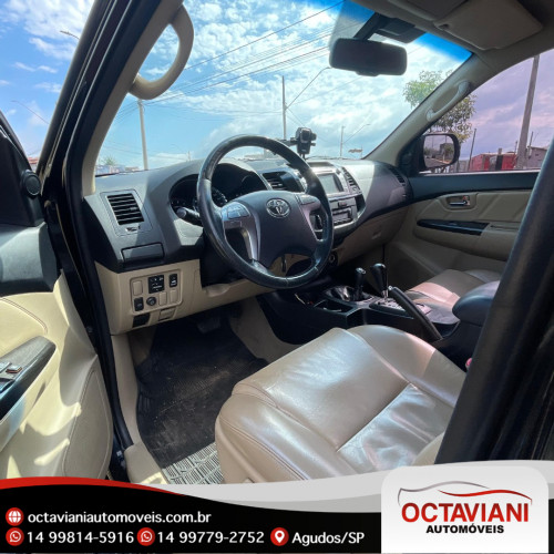 Hilux SW4 3.0 16V 4P SRV 4X4 TURBO DIESEL AUTOMÁTICO
