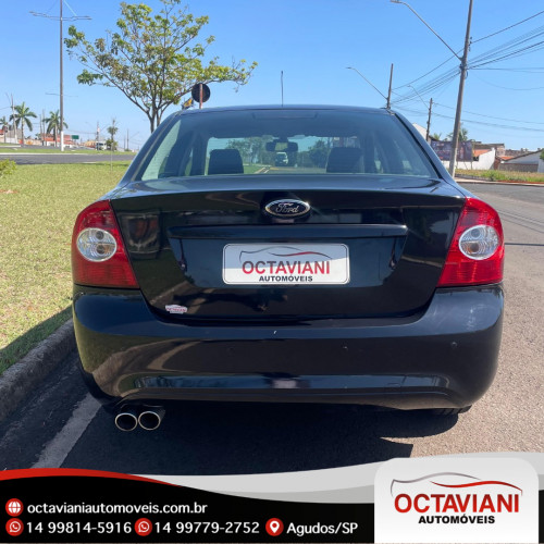 Focus Sedan 2.0 16V 4P GLX FLEX AUTOMÁTICO