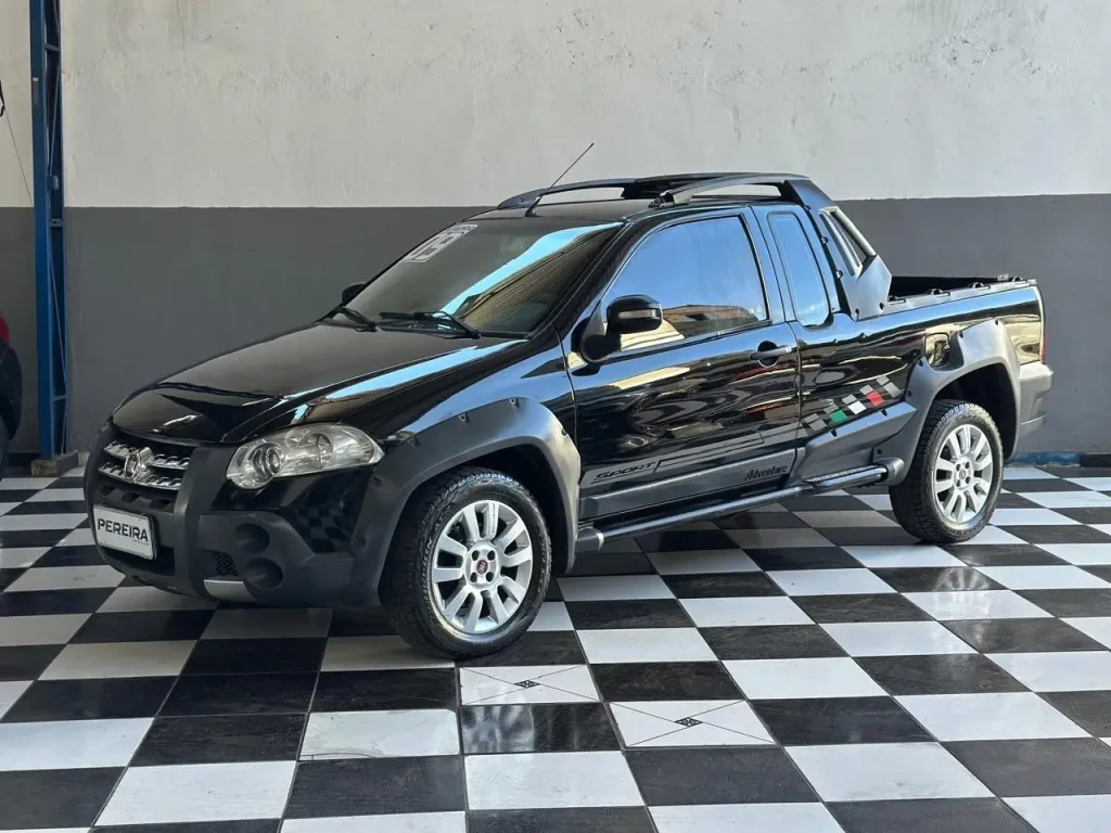 Strada 1.8 MPI ADVENTURE LOCKER CE 8V