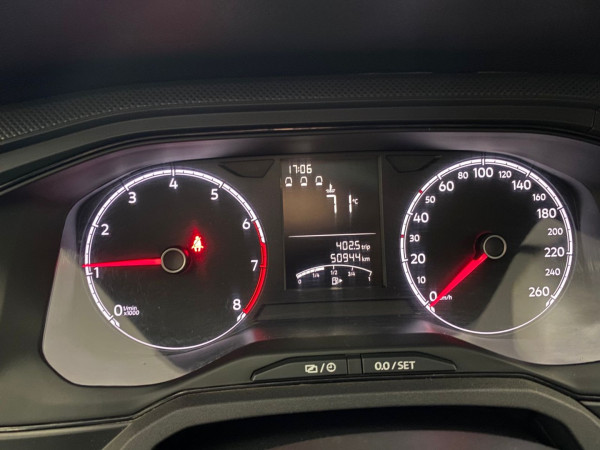 Polo Hatch 1.0 4P MPI TRACK