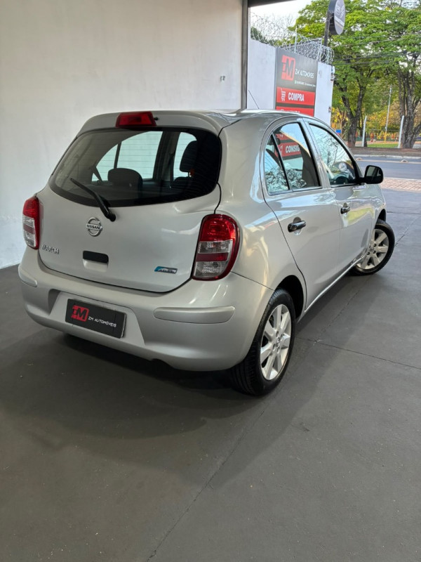 NISSAN March 1.0 12V 4P S FLEX