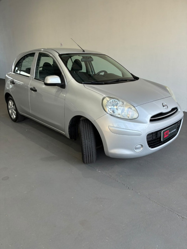 NISSAN March 1.0 12V 4P S FLEX