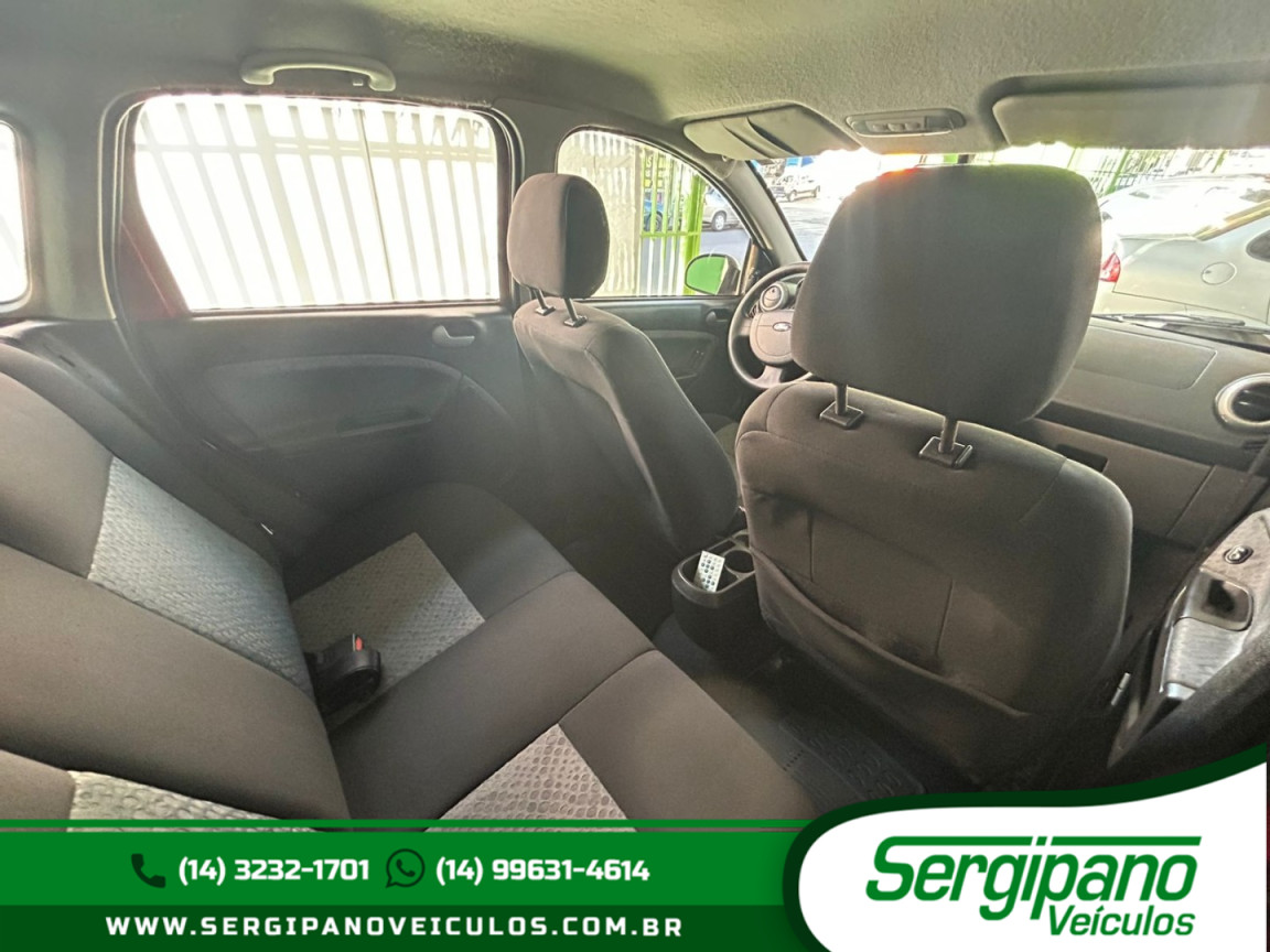 Fiesta Hatch 1.6 4P SE FLEX