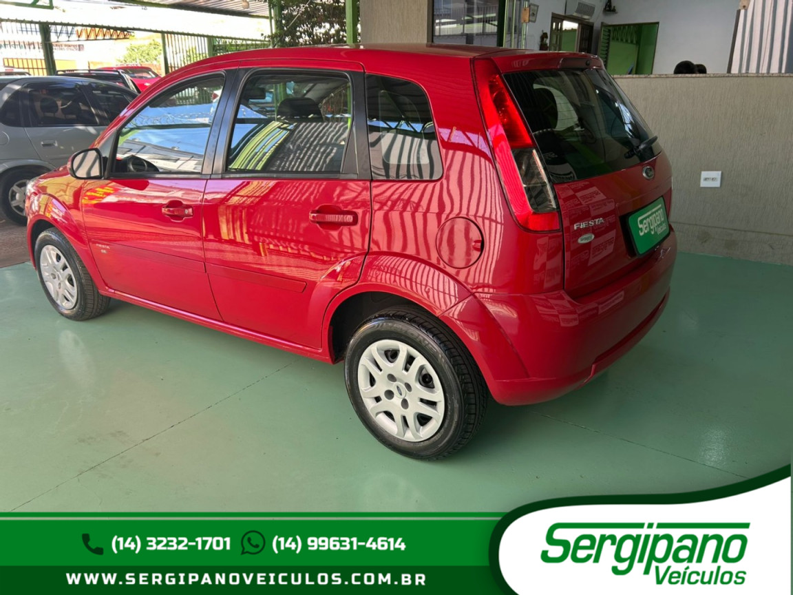 Fiesta Hatch 1.6 4P SE FLEX
