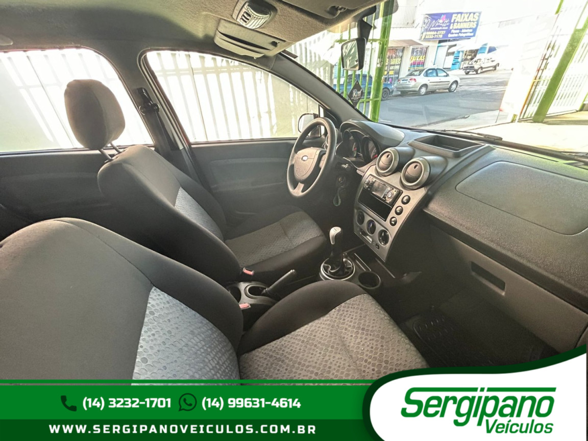 Fiesta Hatch 1.6 4P SE FLEX