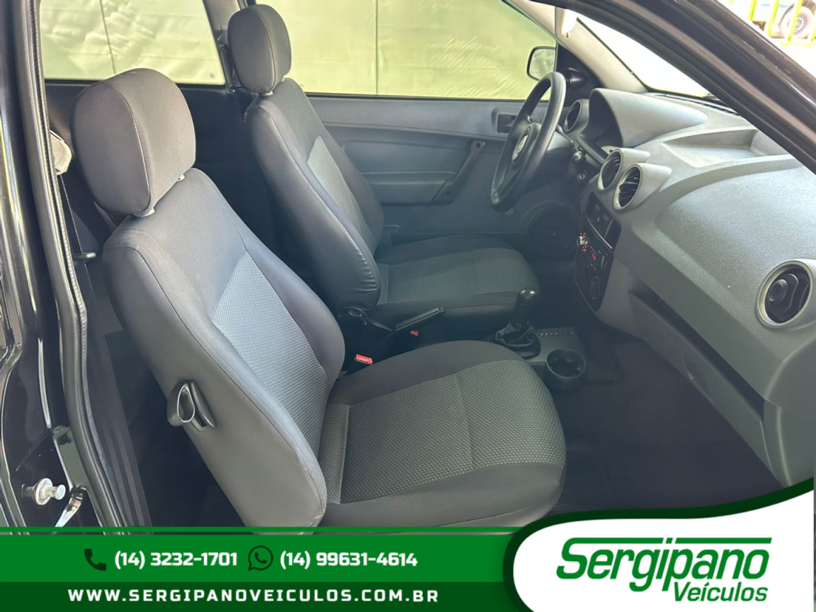 VOLKSWAGEN Gol 1.0 G4 FLEX