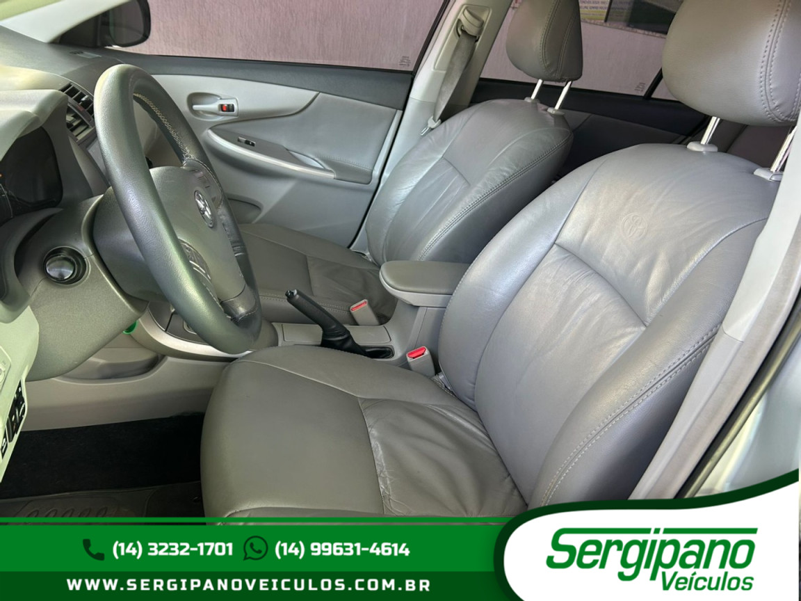 TOYOTA Corolla 1.8 16V 4P GLI FLEX AUTOMÁTICO