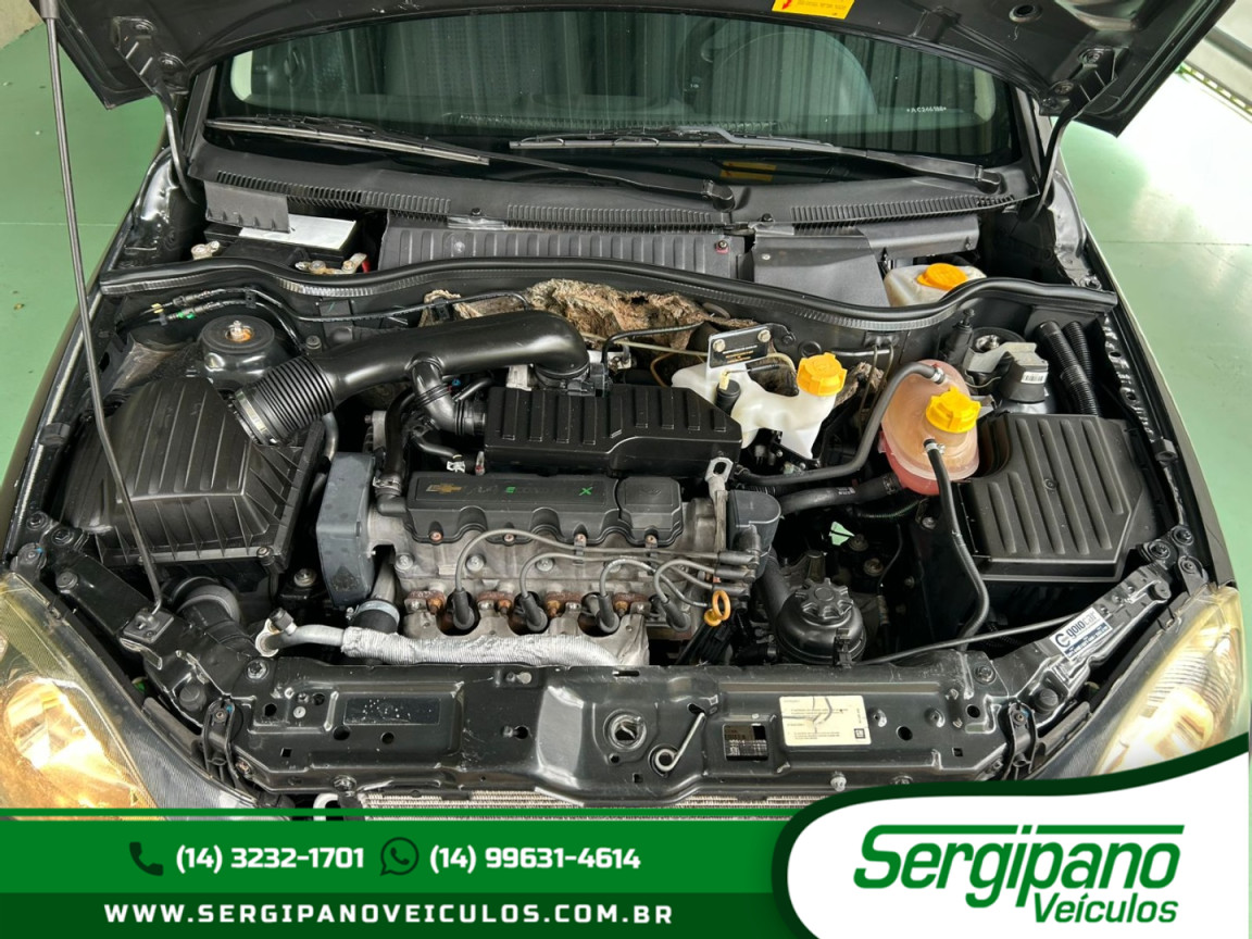 CHEVROLET Montana 1.4 FLEX CONQUEST