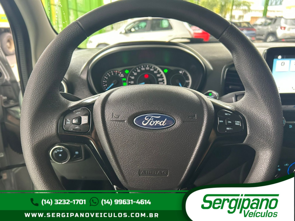 FORD Ka + Sedan 1.5 12V 4P TI-VCT FLEX TITANIUM AUTOMÁTICO