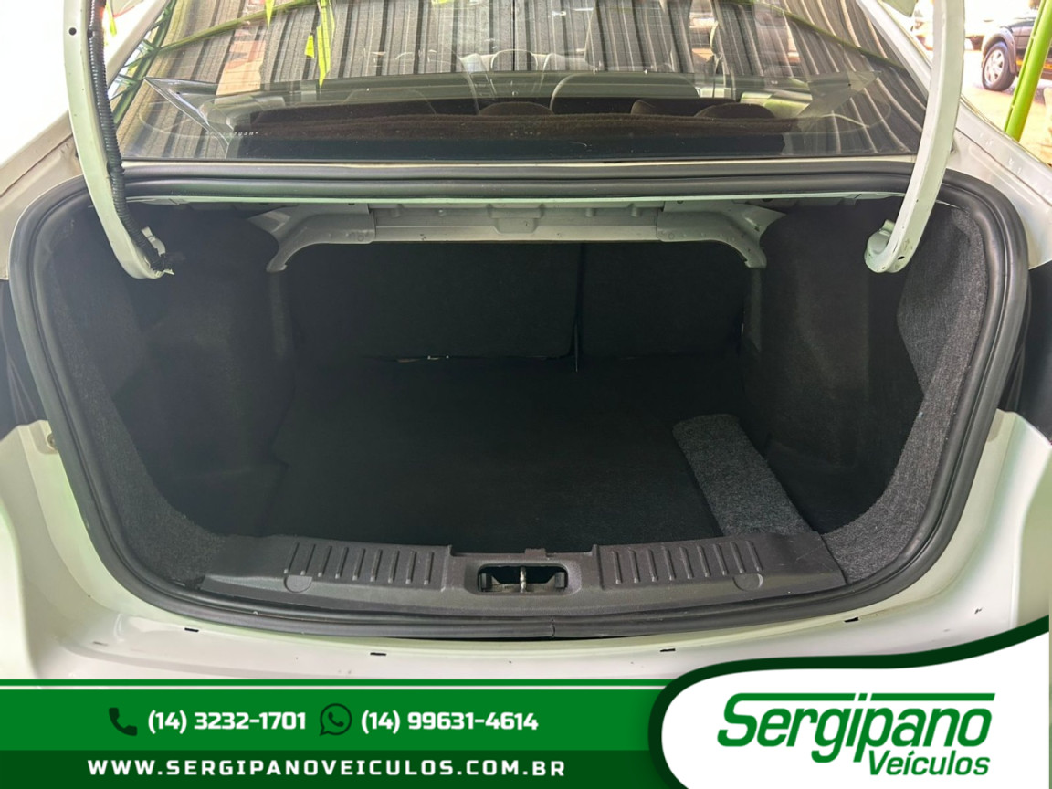 FORD Fiesta Sedan 1.6 16V 4P SE FLEX