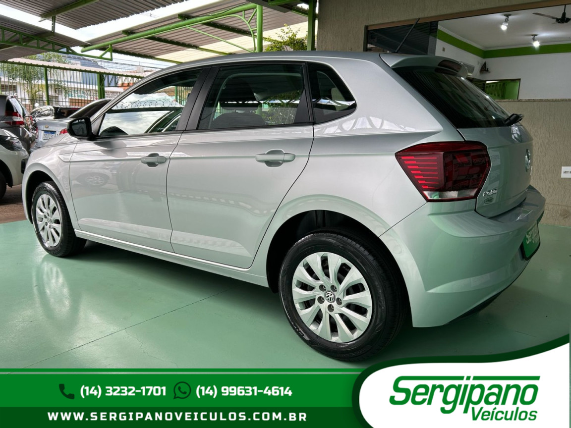 Polo Hatch 1.0 4P MPI