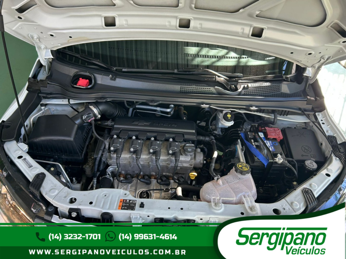 Onix Hatch 1.4 4P FLEX LT