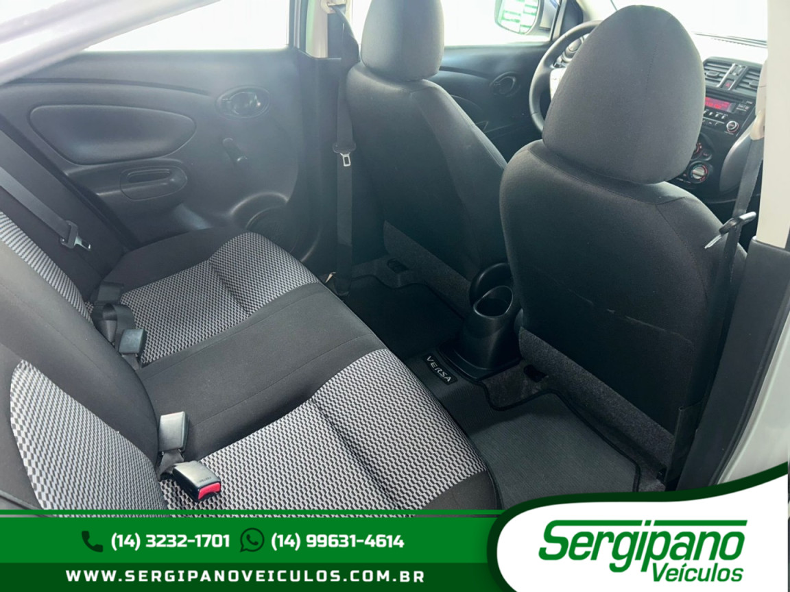 NISSAN Versa Sedan 1.0 4P FLEX S