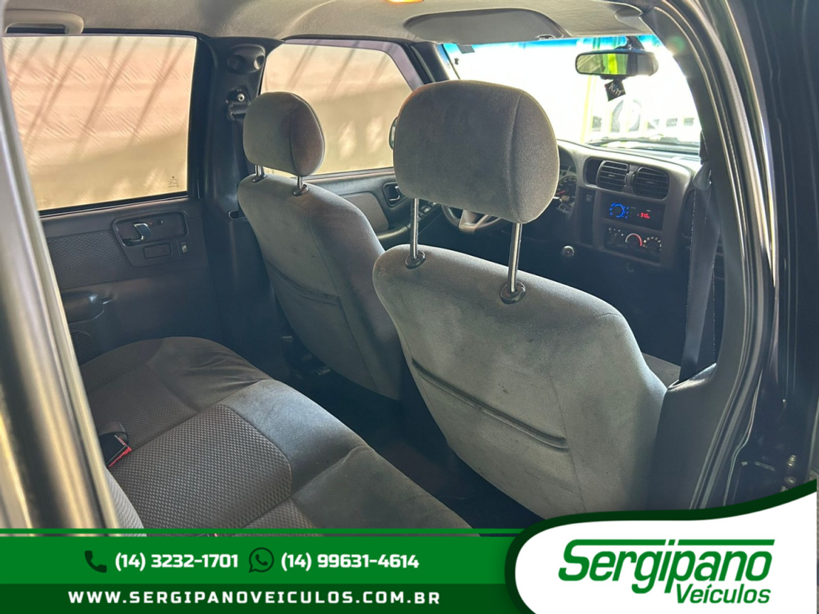 CHEVROLET S10 2.4 FLEX ADVANTAGE CABINE DUPLA