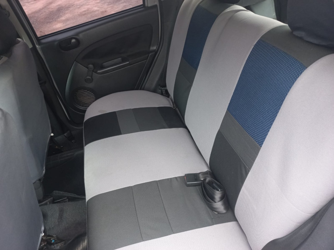 FORD Fiesta Hatch 1.6 4P FLEX