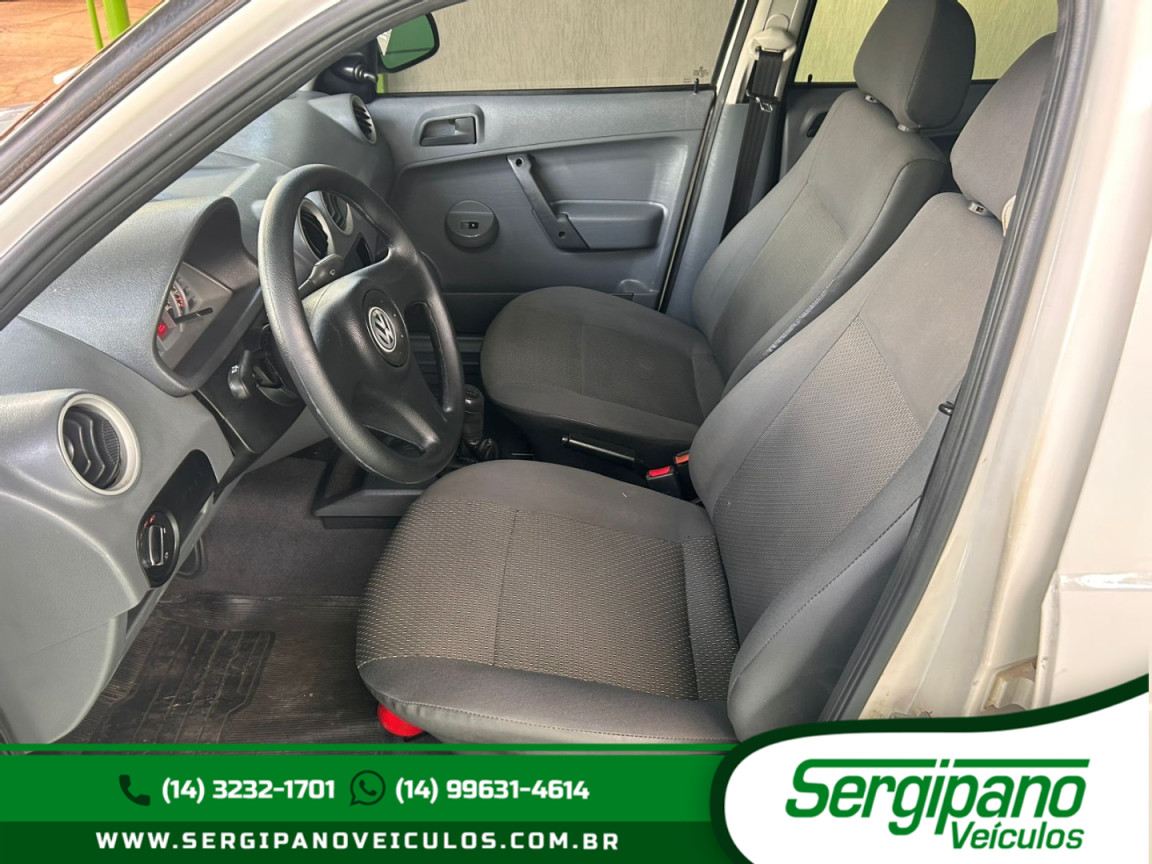 VOLKSWAGEN Gol 1.0 4P G4 FLEX