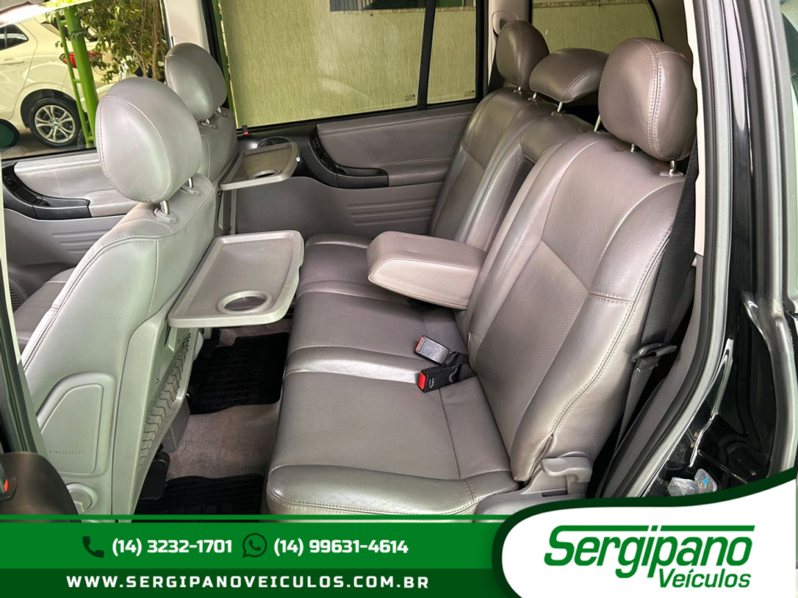 CHEVROLET Zafira 2.0 4P ELITE FLEX AUTOMÁTICO 7 LUGARES