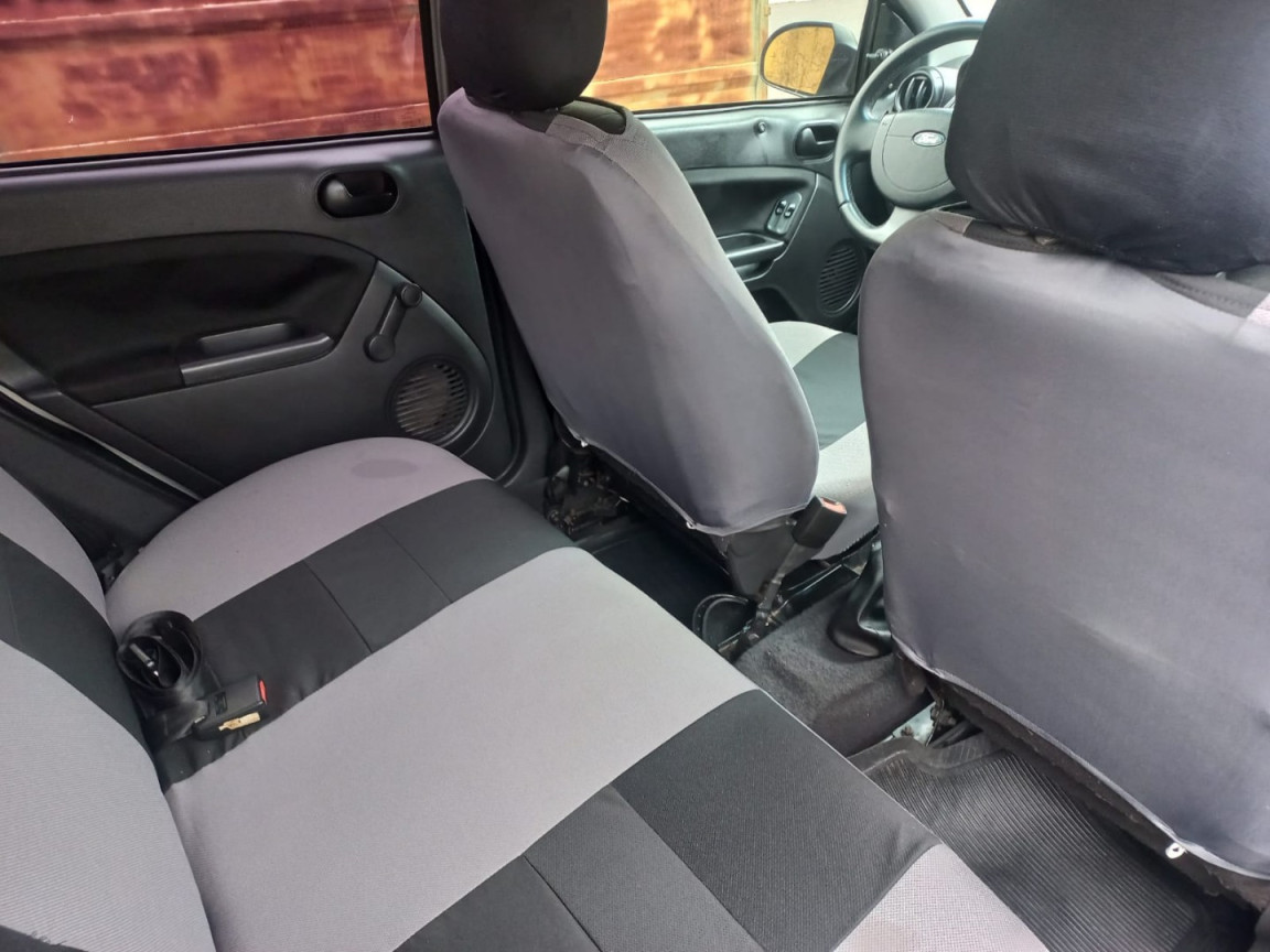 FORD Fiesta Hatch 1.6 4P FLEX