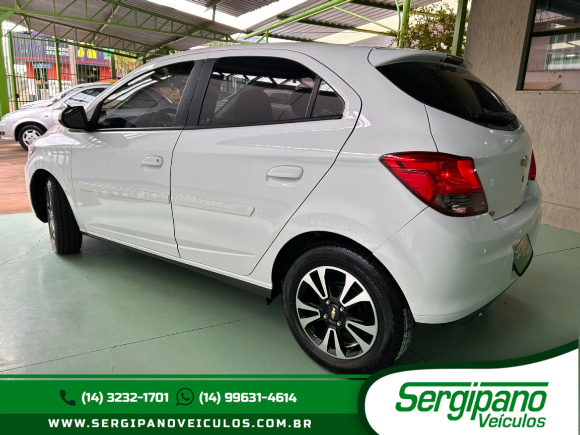 CHEVROLET Onix Hatch 1.4 4P FLEX LTZ AUTOMÁTICO