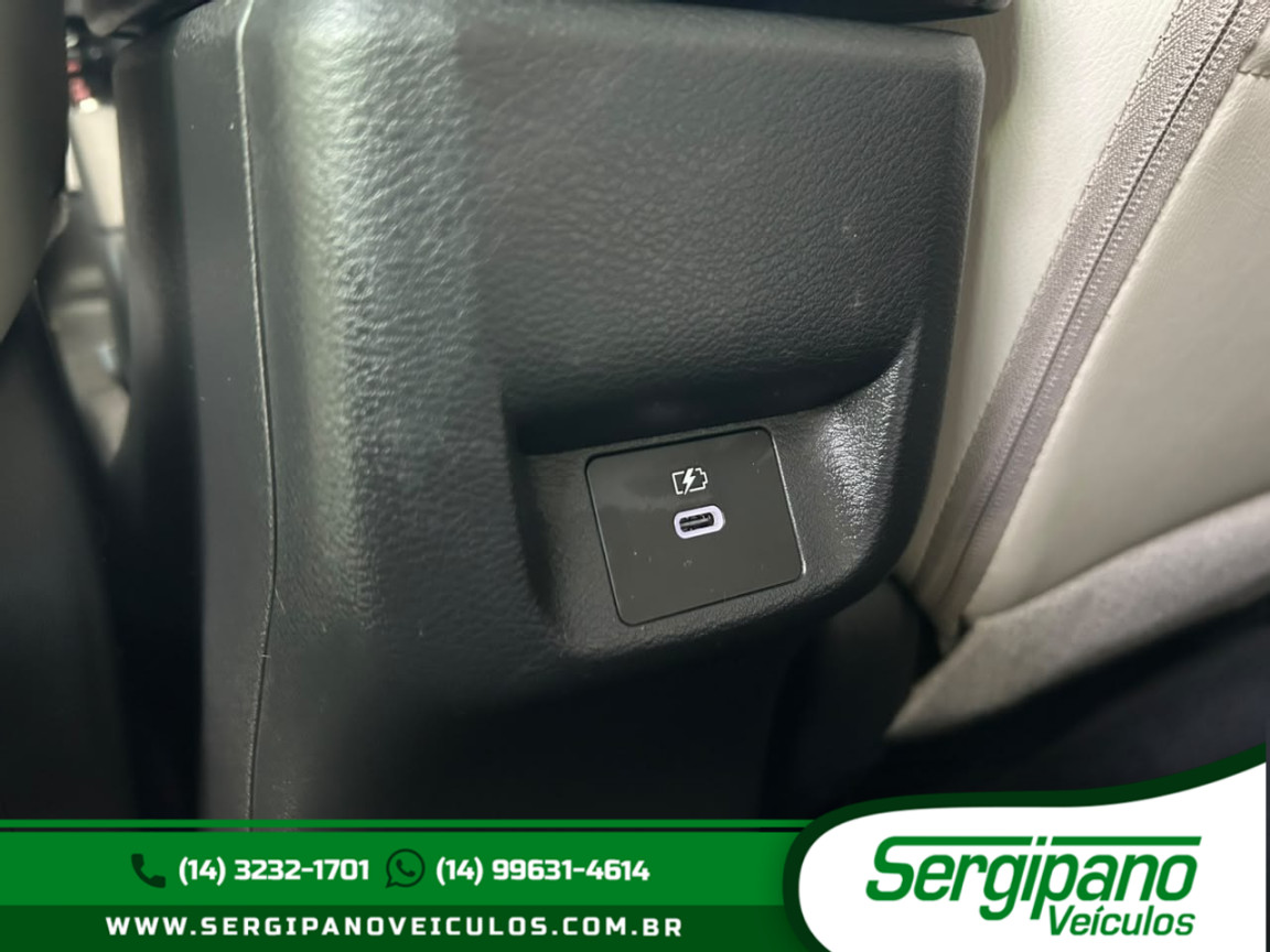 NISSAN Versa Sedan 1.6 16V 4P FLEX EXCLUSIVE XTRONIC AUTOMÁTICO CVT