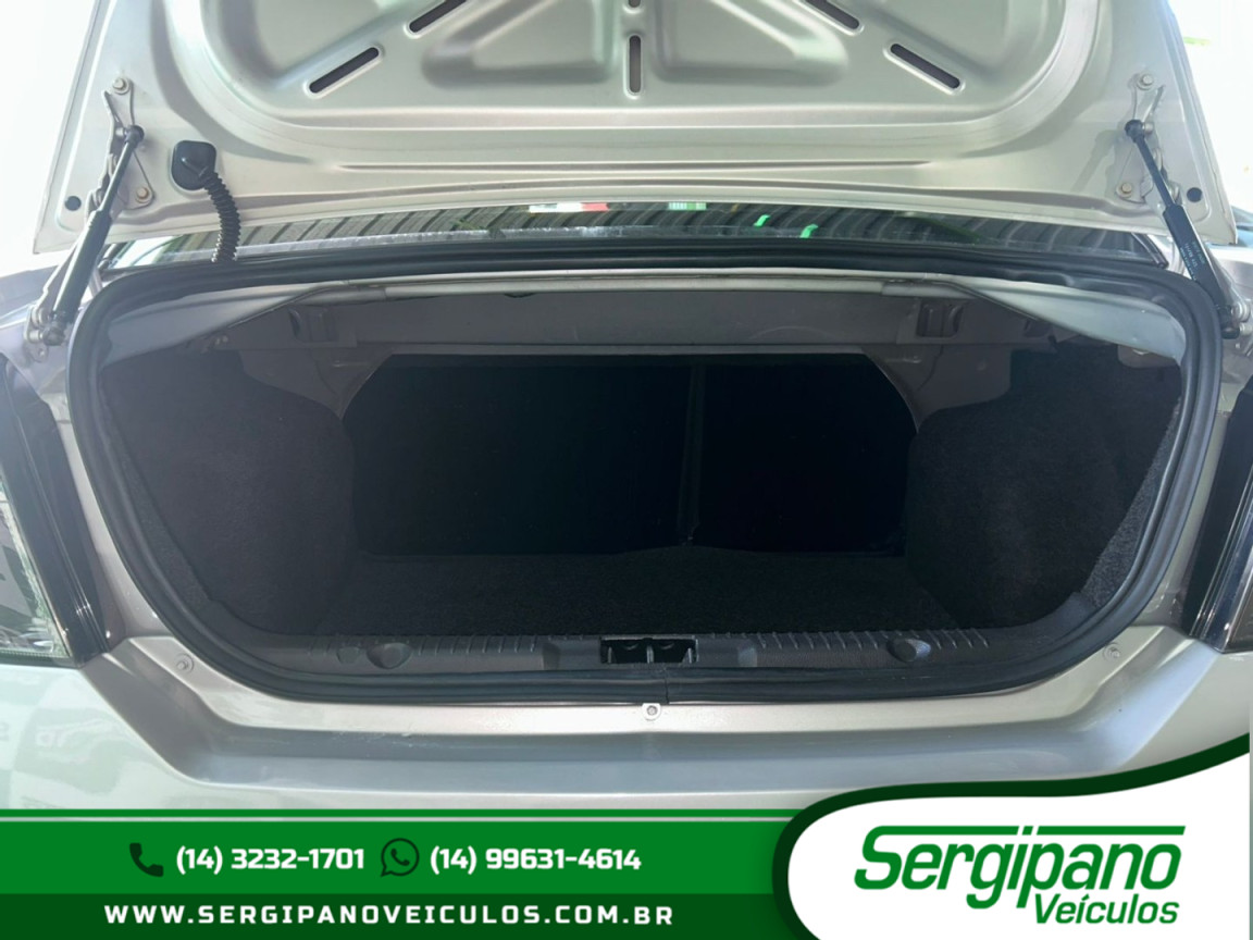 FORD Fiesta Sedan 1.6 4P CLASS FLEX