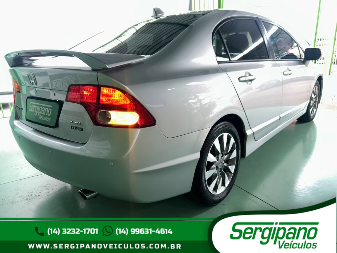 HONDA Civic 1.8 16V 4P FLEX LXL