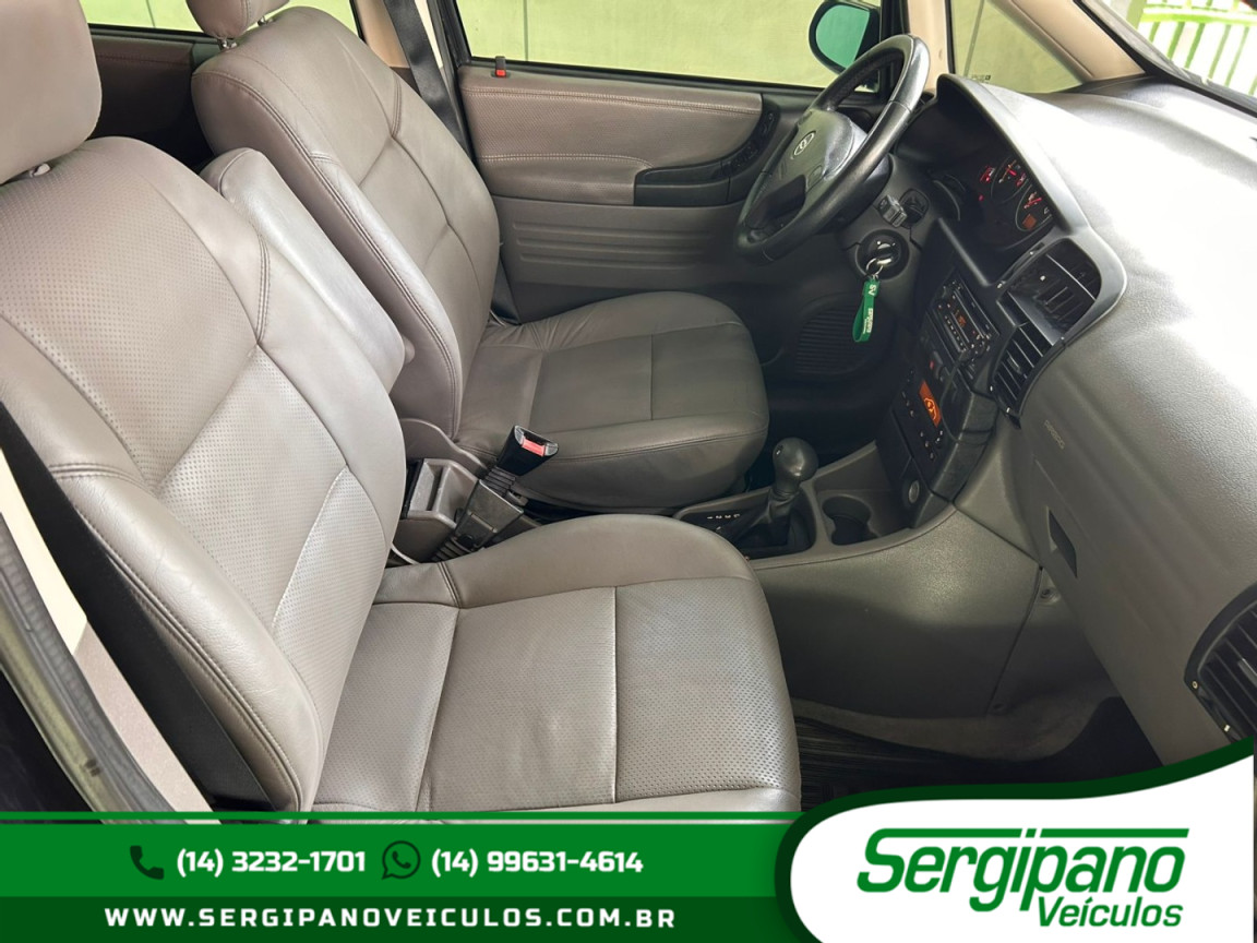 CHEVROLET Zafira 2.0 4P ELITE FLEX AUTOMÁTICO 7 LUGARES