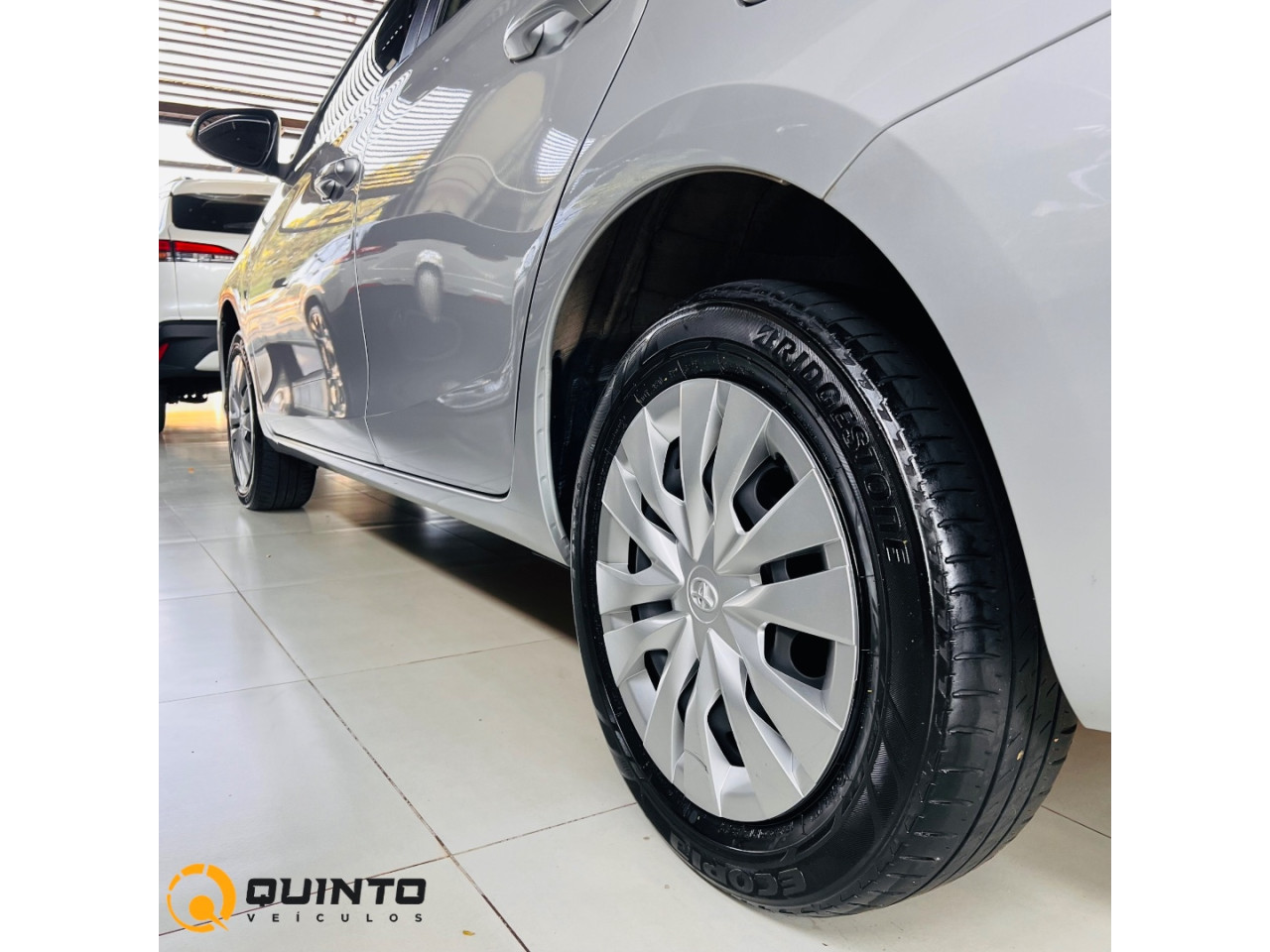 Yaris Sedan 1.5 16V 4P FLEX XL MULTIDRIVE AUTOMÁTICO CVT