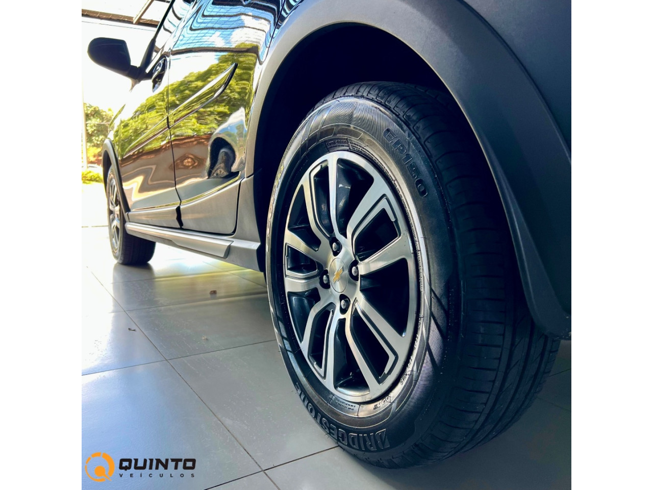 Onix Hatch 1.4 4P FLEX ACTIV AUTOMÁTICO