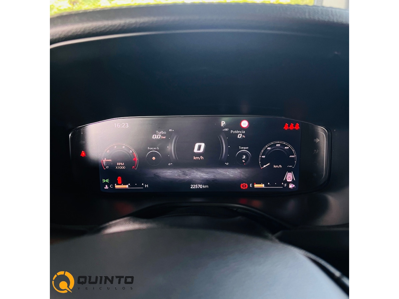 Commander 2.0 16V 4P HURRICANE 4 TURBO BLACKHAWK AUTOMÁTICO AT9