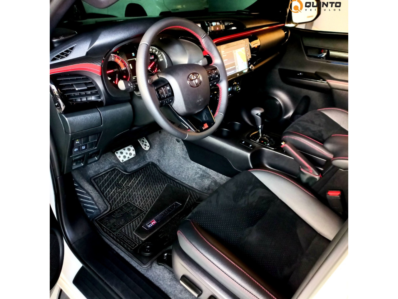 Hilux Caminhonete 2.8 16V GR SPORT 4X4 TURBO DIESEL CABINE DUPLA AUTOMÁTICO
