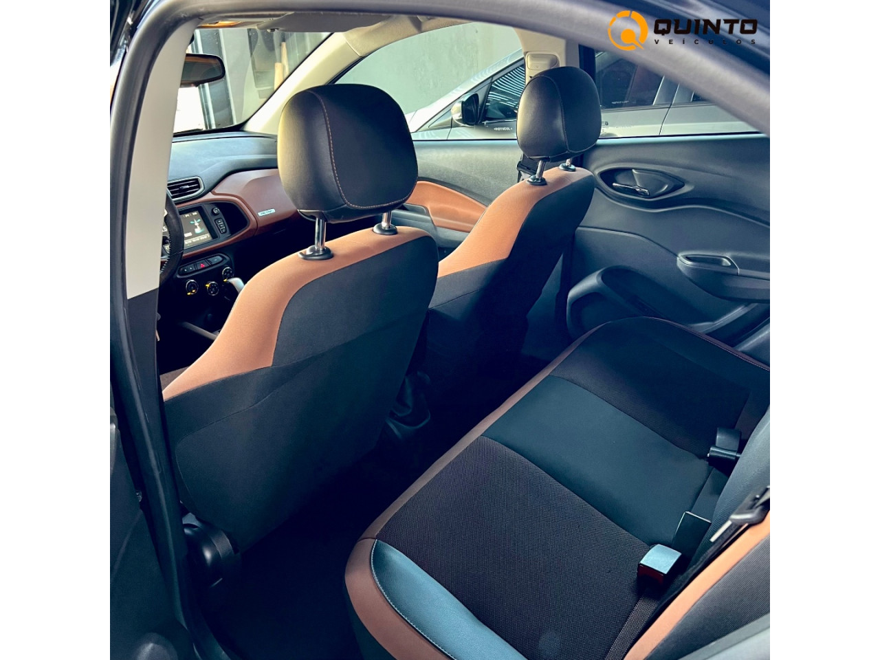 Onix Hatch 1.4 4P FLEX ACTIV AUTOMÁTICO