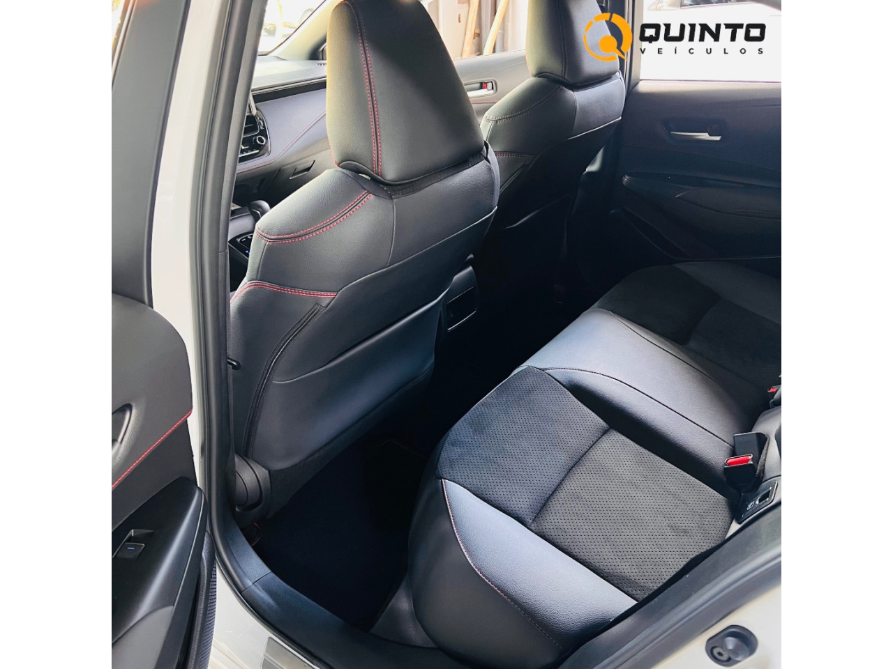 Corolla 2.0 16V 4P VVT-IE FLEX GR-S DIRECT SHIFT AUTOMÁTICO CVT