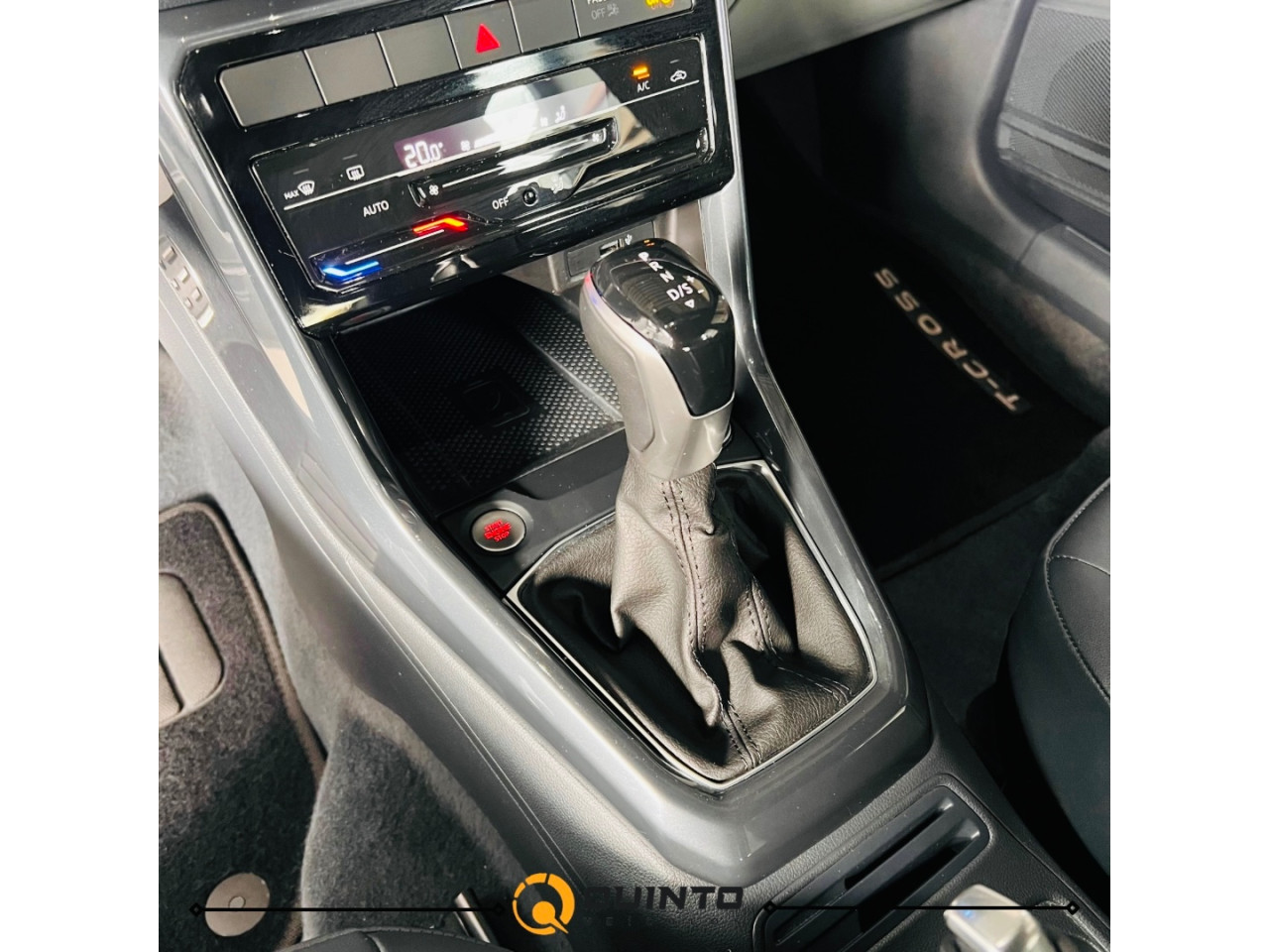 T-Cross 1.4 4P 250 TSI FLEX HIGHLINE AUTOMÁTICO