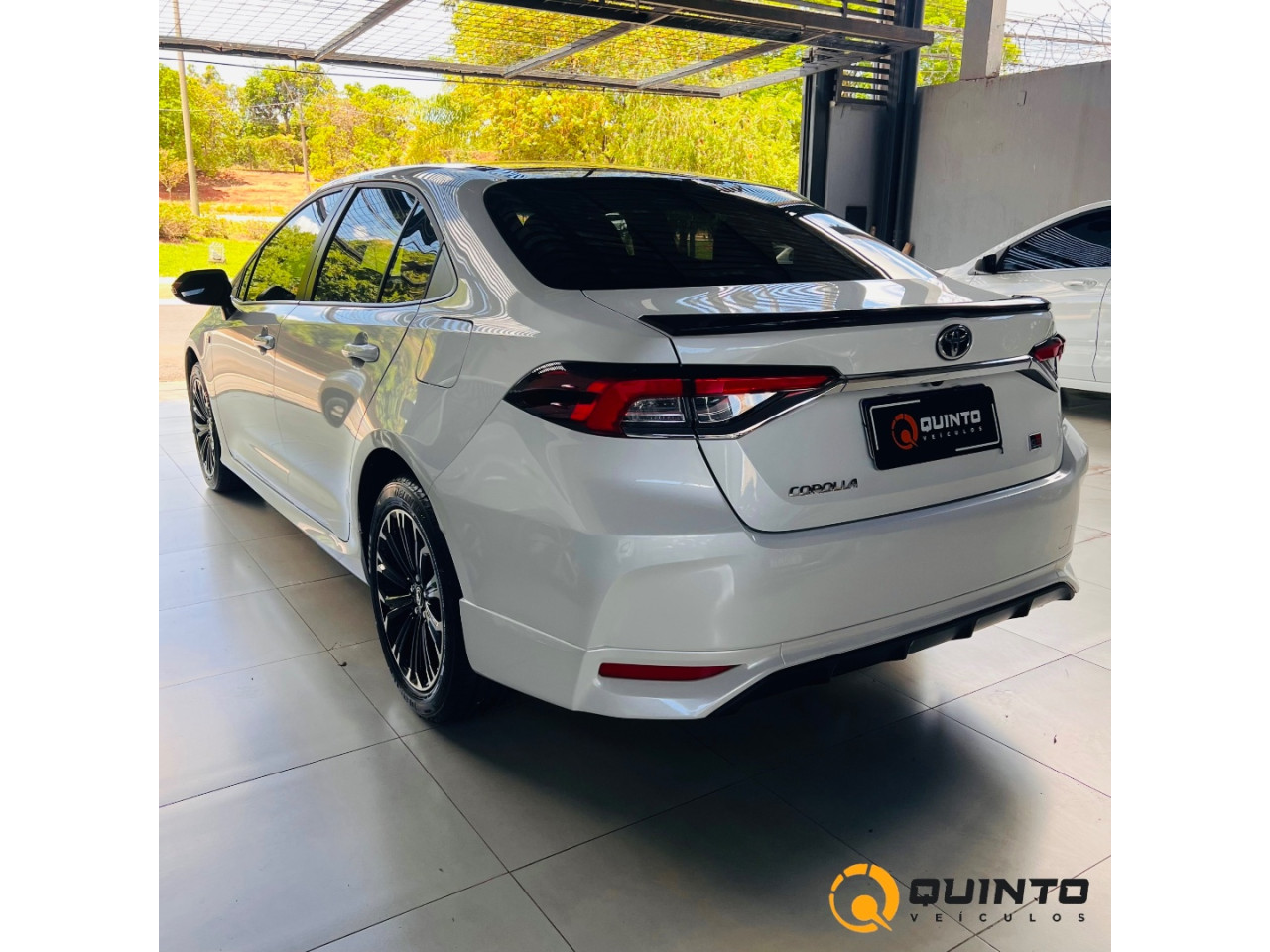 Corolla 2.0 16V 4P VVT-IE FLEX GR-S DIRECT SHIFT AUTOMÁTICO CVT