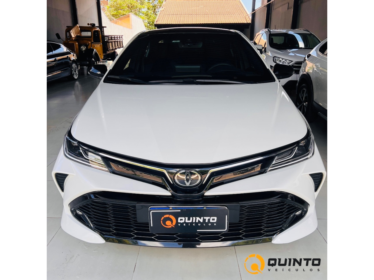 Corolla 2.0 16V 4P VVT-IE FLEX GR-S DIRECT SHIFT AUTOMÁTICO CVT