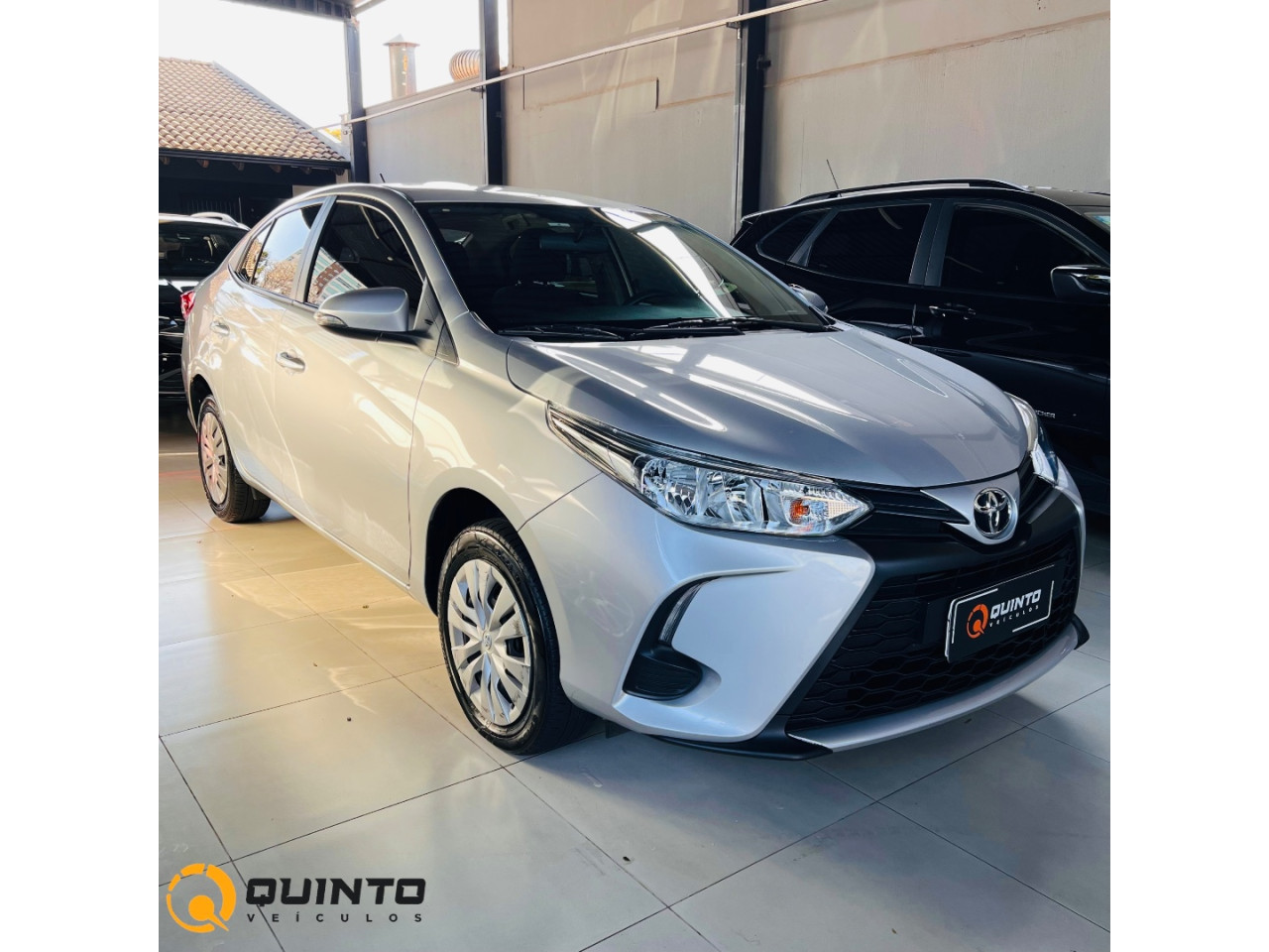 Yaris Sedan 1.5 16V 4P FLEX XL MULTIDRIVE AUTOMÁTICO CVT