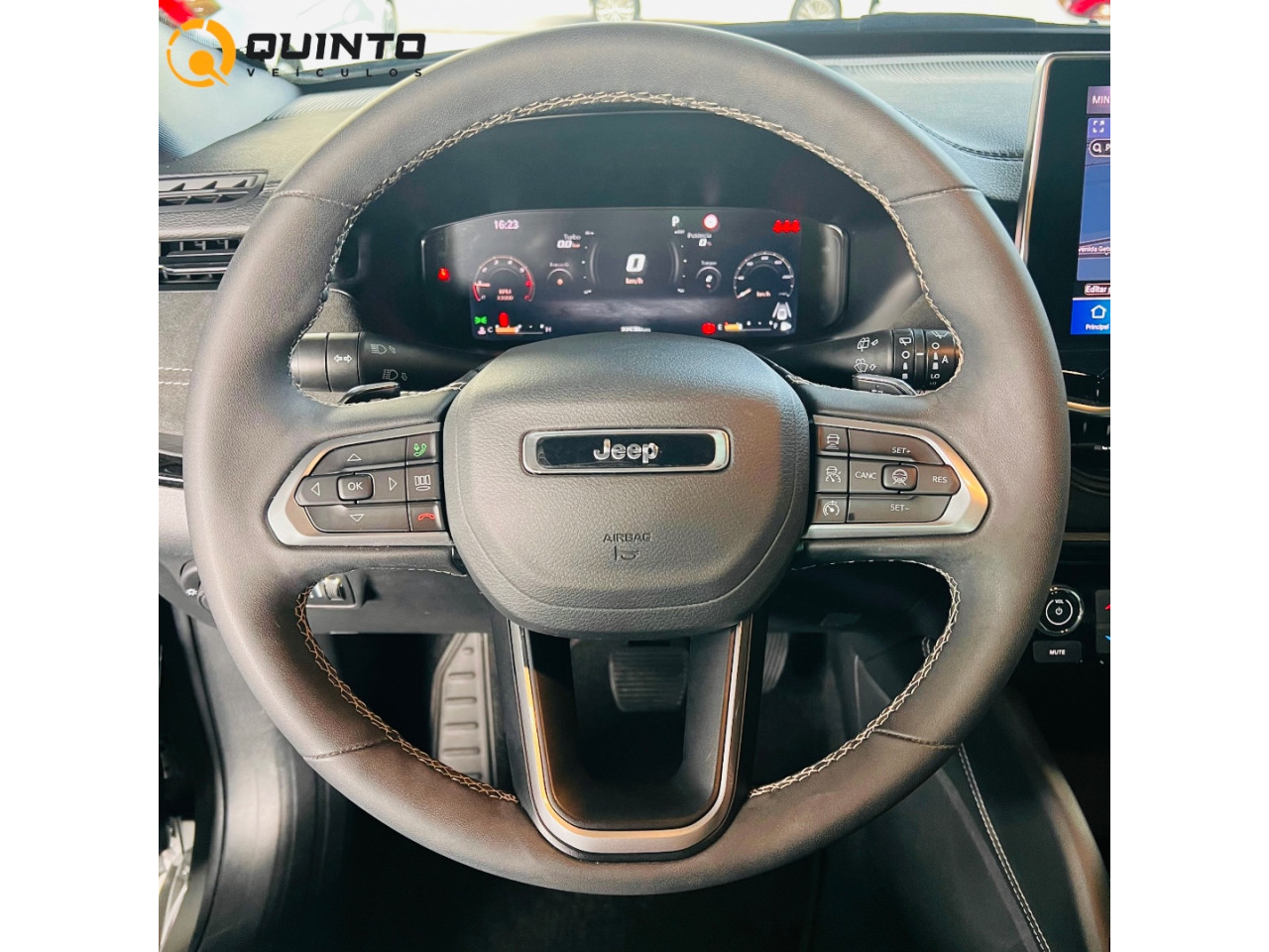 Commander 2.0 16V 4P HURRICANE 4 TURBO BLACKHAWK AUTOMÁTICO AT9