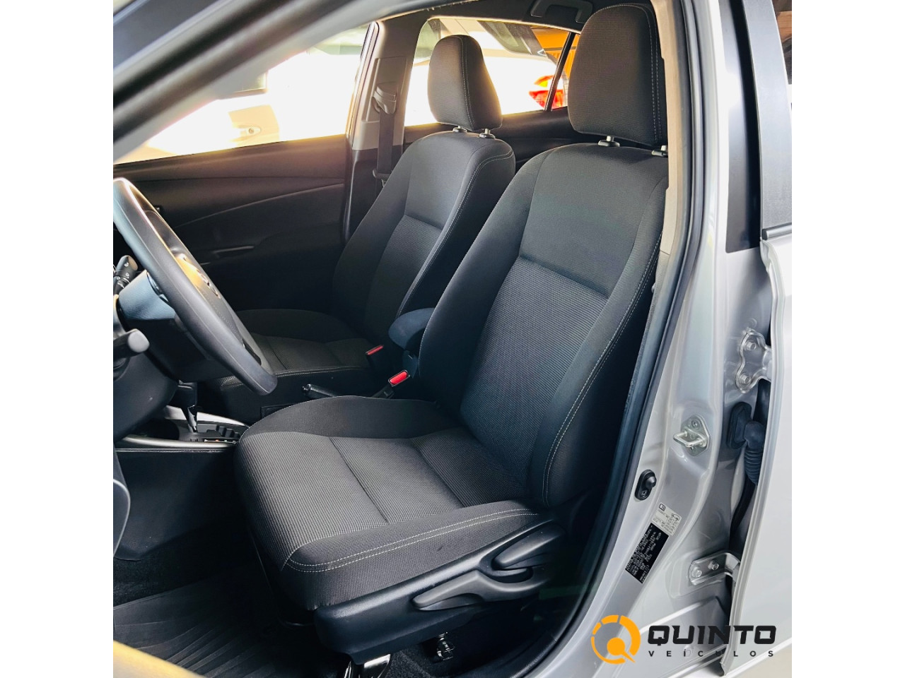 Yaris Sedan 1.5 16V 4P FLEX XL MULTIDRIVE AUTOMÁTICO CVT