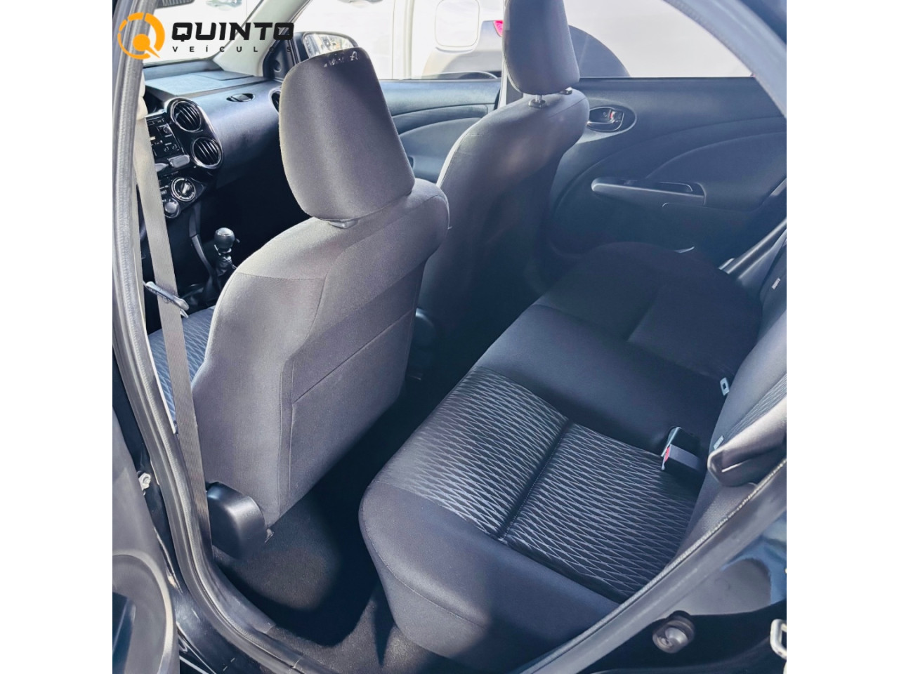 Etios Hatch 1.5 16V 4P FLEX X PLUS