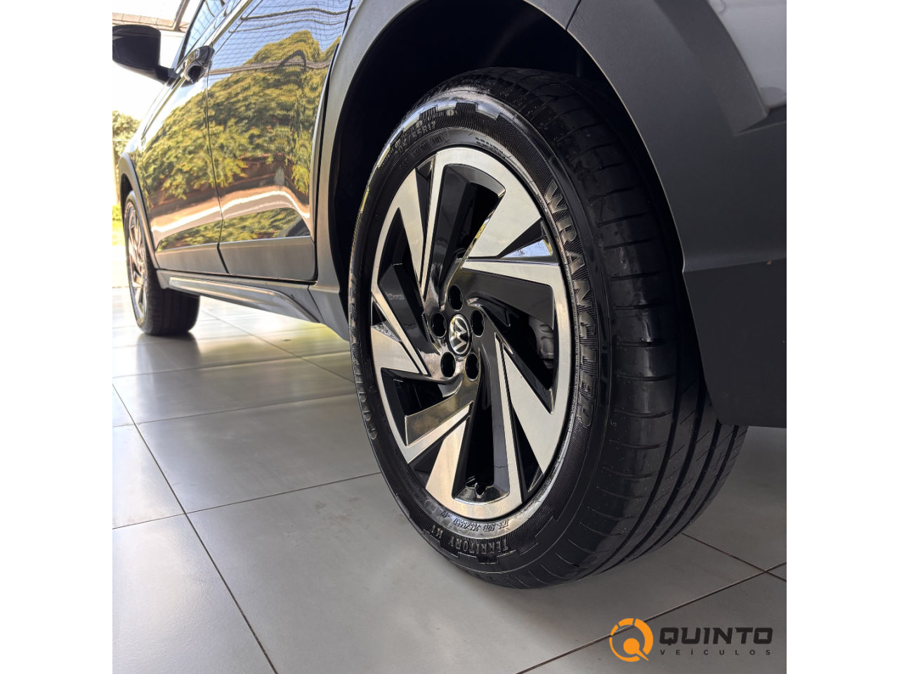 Nivus 1.0 4P FLEX 200 TSI HIGHLINE TURBO AUTOMÁTICO