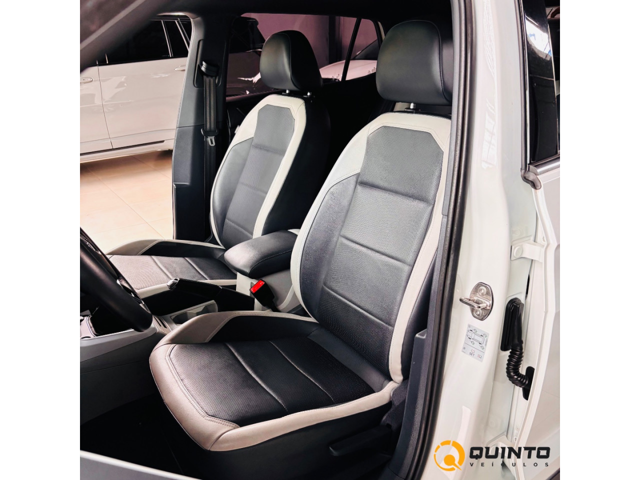 T-Cross 1.4 4P 250 TSI FLEX HIGHLINE AUTOMÁTICO