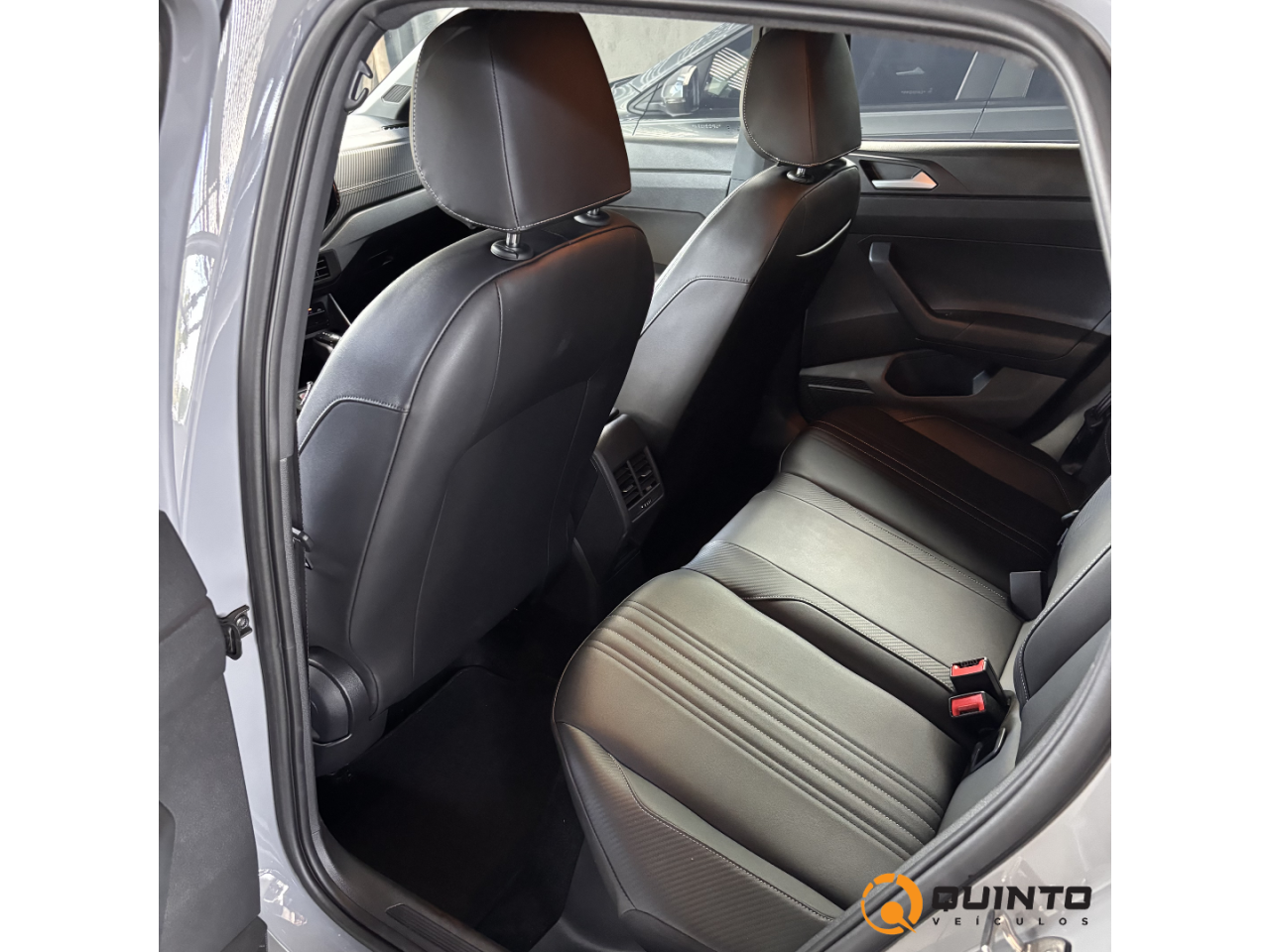 Nivus 1.0 4P FLEX 200 TSI HIGHLINE TURBO AUTOMÁTICO