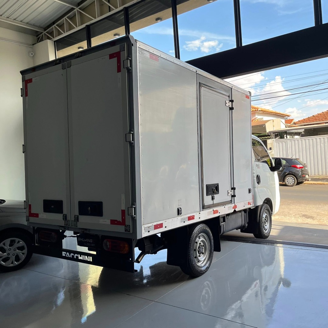 Bongo 2.5 UK-2500 HD SC CABINE SIMPLES TURBO
