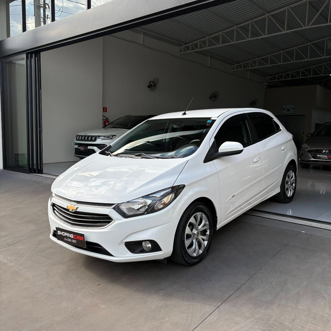 CHEVROLET Onix Hatch 1.4 4P FLEX LT