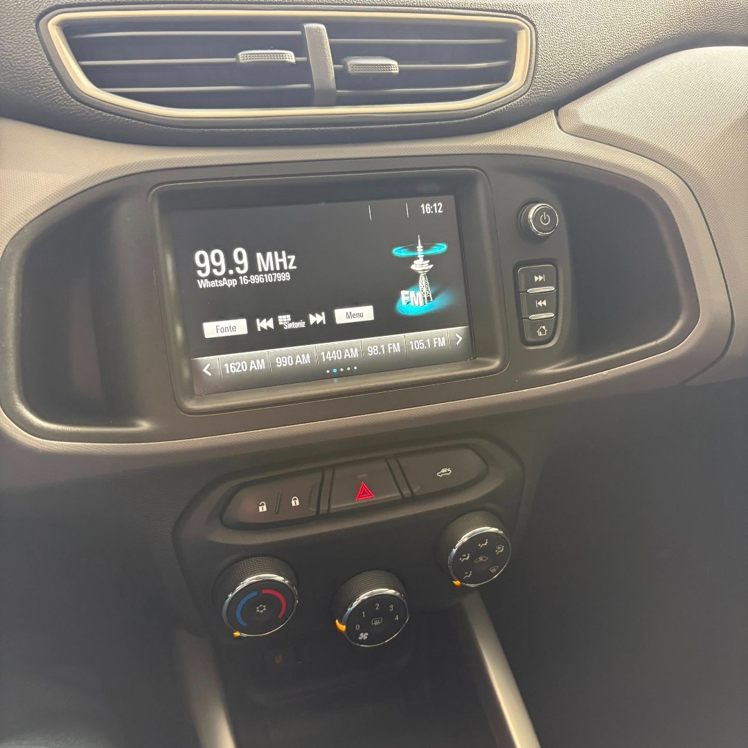 CHEVROLET Onix Hatch 1.4 4P FLEX LT