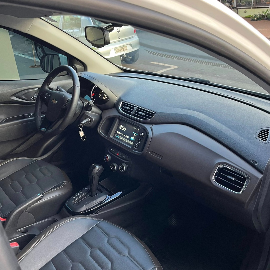 Prisma 1.4 4P LTZ  AUTOMÁTICO