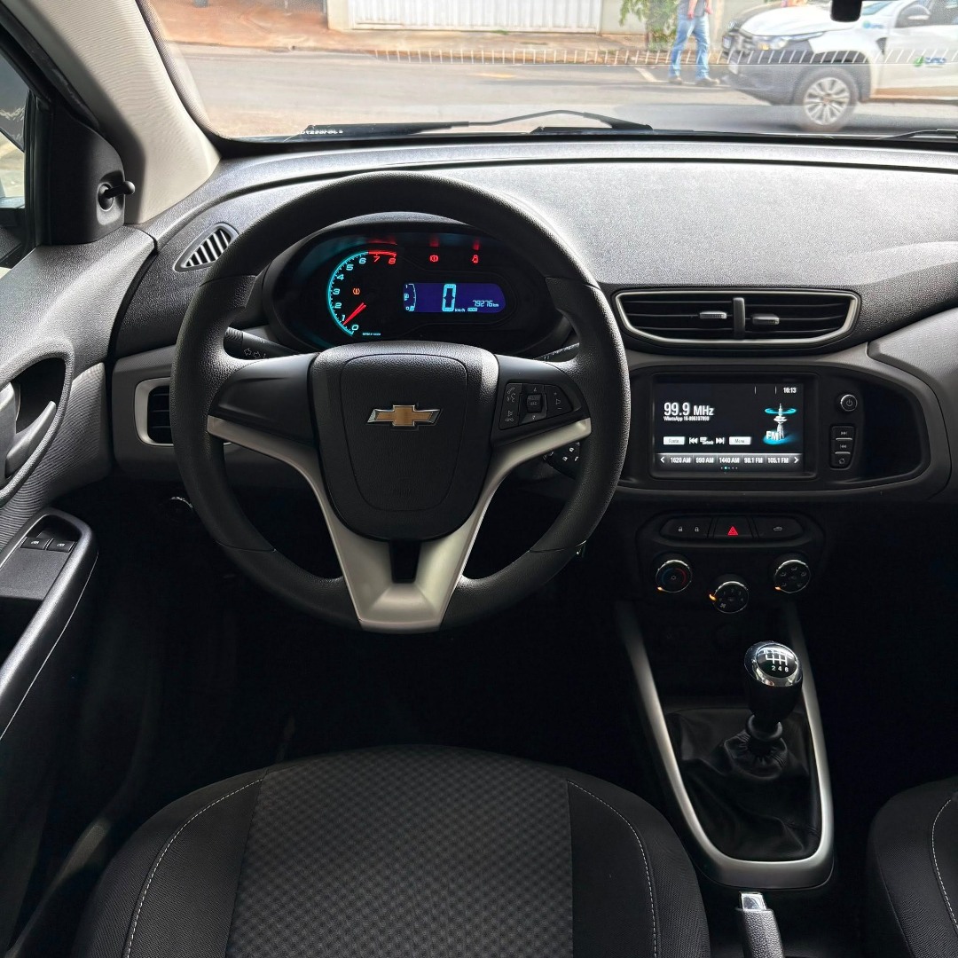 CHEVROLET Onix Hatch 1.4 4P FLEX LT